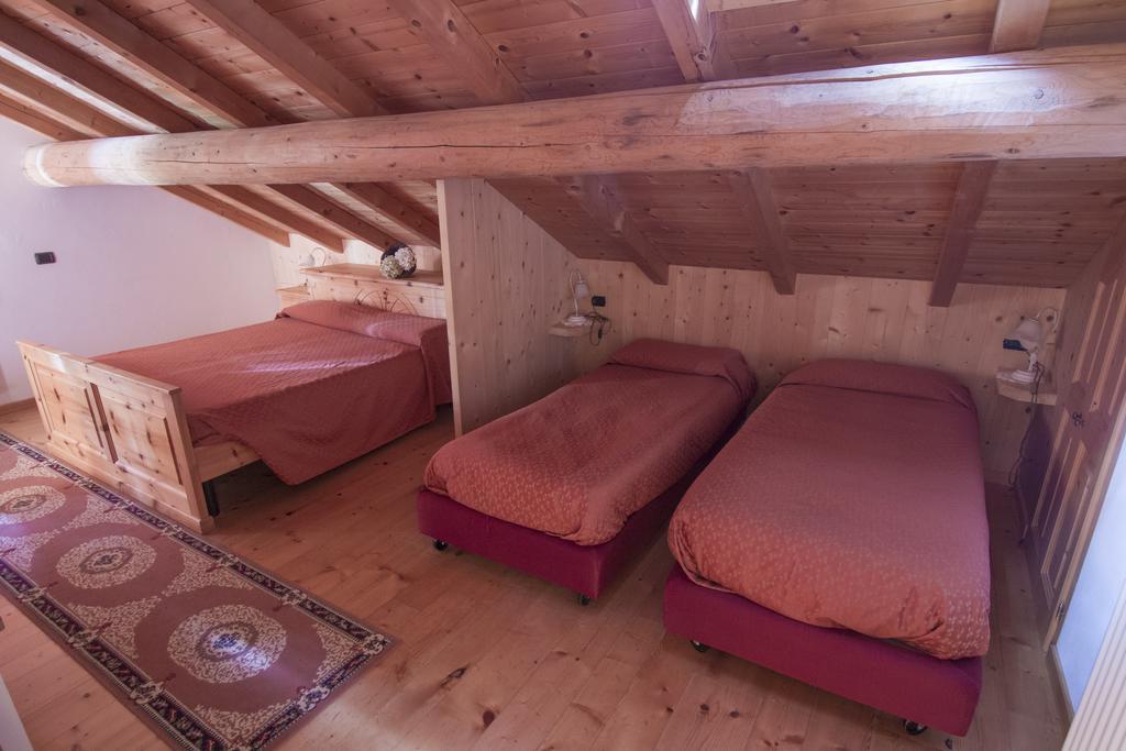 Bauernhof Raethia Isolaccia